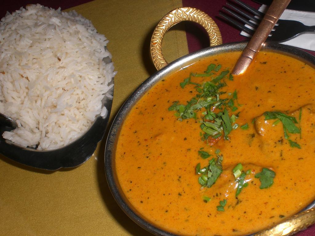 Hotel Kanishka Kanpur Zewnętrze zdjęcie
