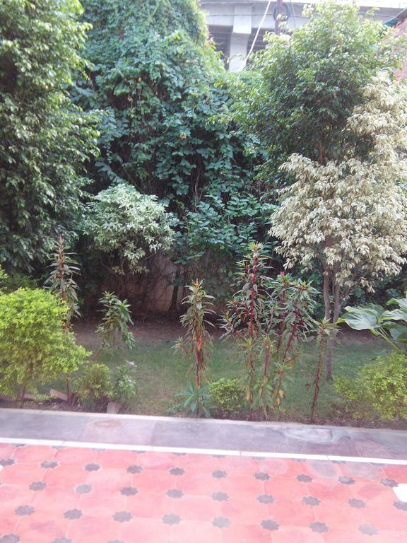 Hotel Kanishka Kanpur Zewnętrze zdjęcie