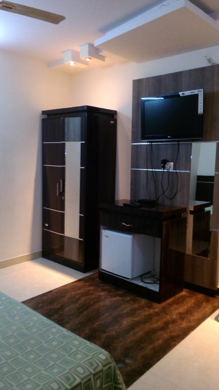 Hotel Kanishka Kanpur Pokój zdjęcie