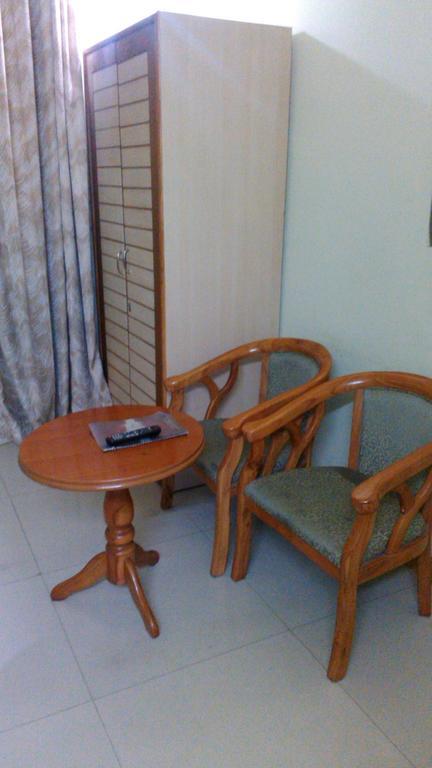 Hotel Kanishka Kanpur Pokój zdjęcie